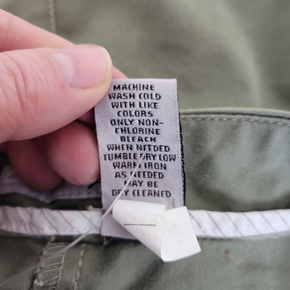 Womans Chicos Platinum Olive green cotton/spandex Pants Size 1 Short - Picture 10 of 11